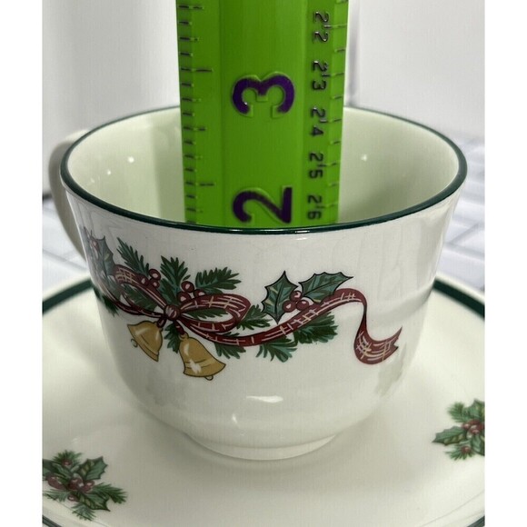 Christmas Fine English Ceramic Tableware 2pc set Johnson Brothers Victorian New - Picture 9 of 12